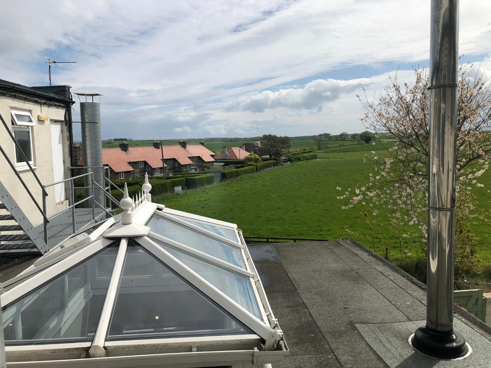 Hotel The Sunningdale Bamburgh Exterior foto